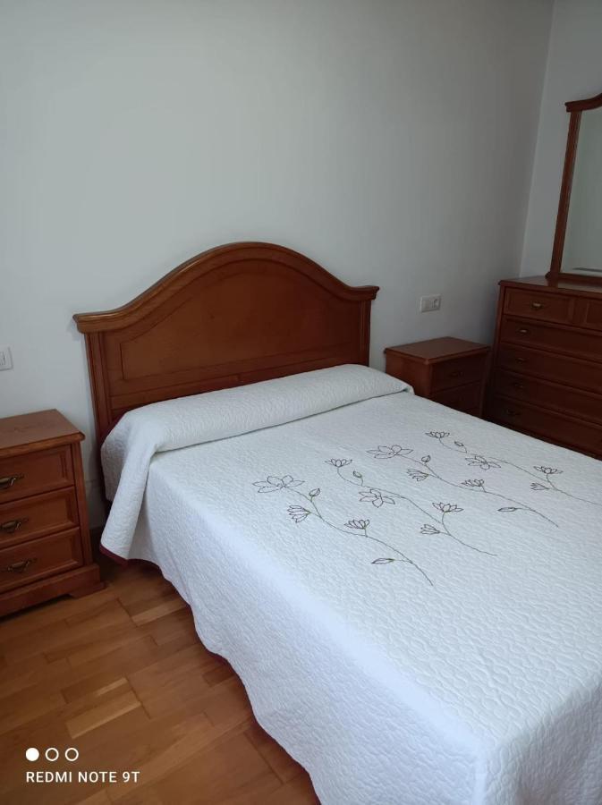 Apartamento De Dos Habitaciones En Quiroga Eksteriør billede