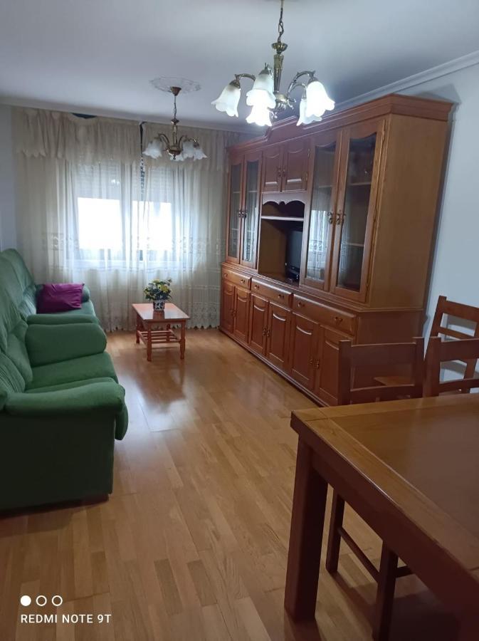 Apartamento De Dos Habitaciones En Quiroga Eksteriør billede
